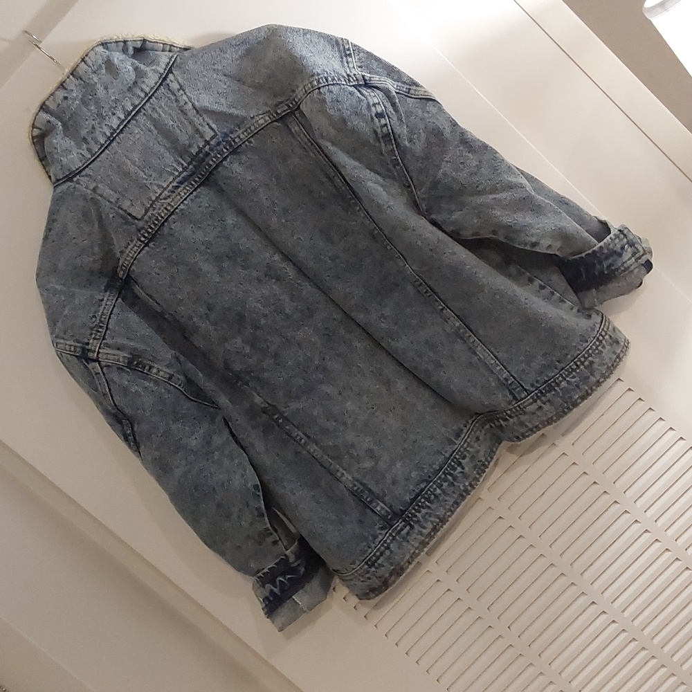 Celebrity Pink Women's Juniors' Sherpa Lined Acid Wash Denim Jacket Size M 7/8 - Picture 4 of 14